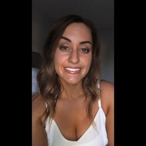 Meet your Posher, Hailie